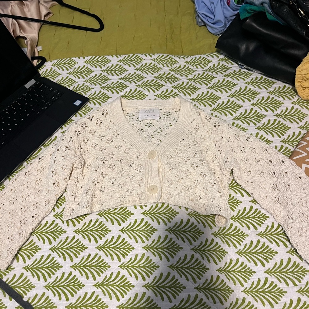Zara Cream Knit Cropped Cardigan